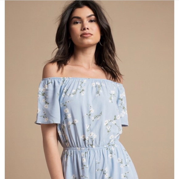 Tobi romper. Only worn once. Like new condition. - Picture 2 of 4